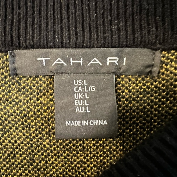 Green Plaid Women's Sweater - Picture 3 of 3